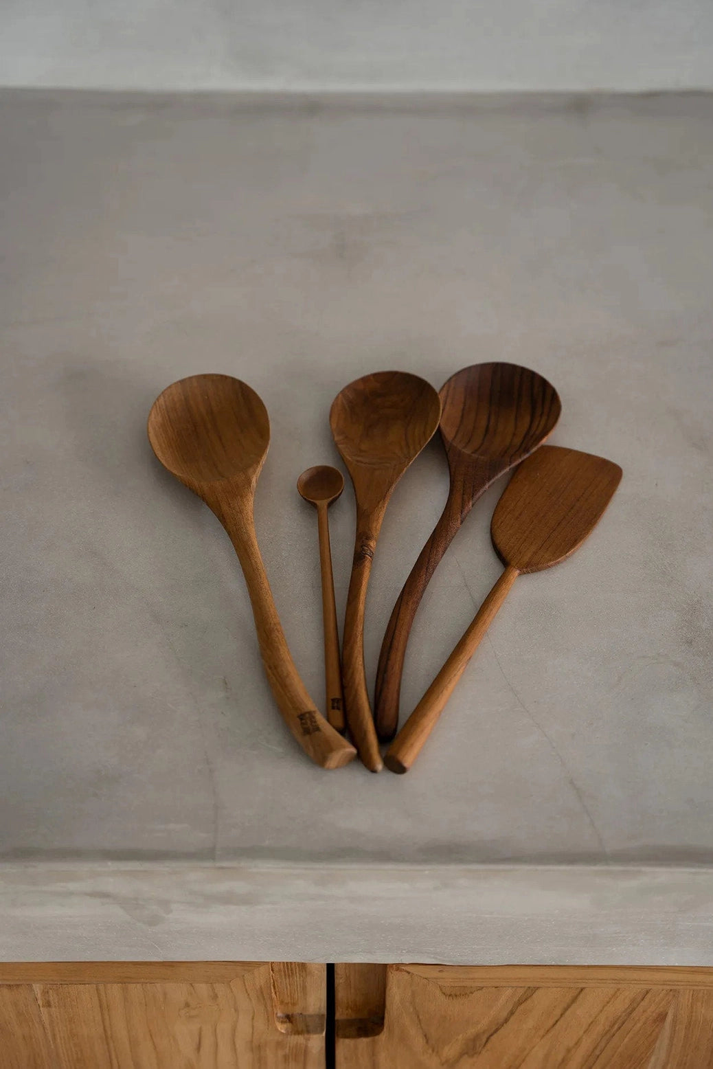 Teak Root Spoon | Natural Hand‑Carved Wooden Utensil - Small (13 x 3 x 1 cm)