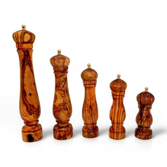 natural wooden salt and pepper grinder
