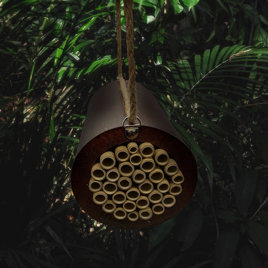 Bamboo Barrel Bee House – Natural Habitat for Bees | Eco‑Friendly Garden Wildlife Shelter
