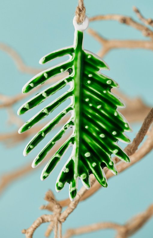 Green botanical leaf enamel hanging decoration with jute cord