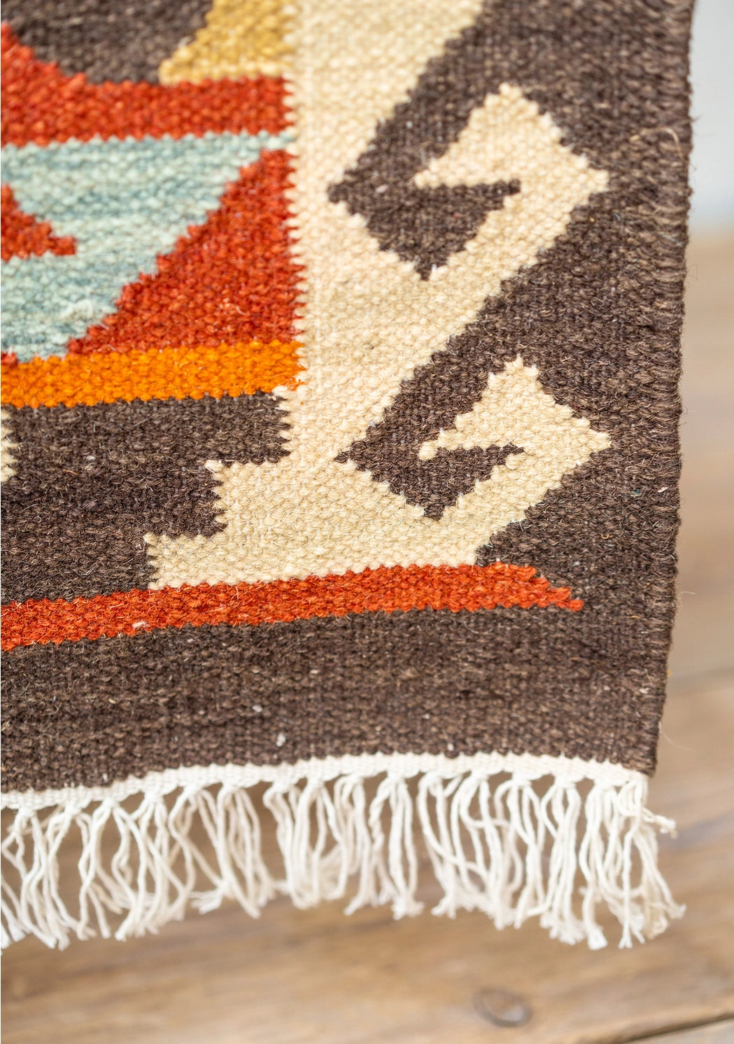 geometric diamond pattern wool kilim rug