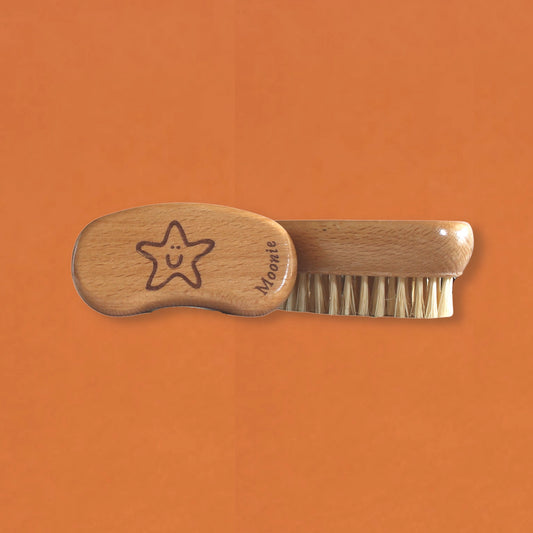 natural bristle nail brush